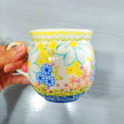 【予約販売】ポーリッシュポタリー/花畑マグカップ（ポーリッシュマグ）／ポーランド伝統工芸／焼き物／陶磁器 2枚目の画像