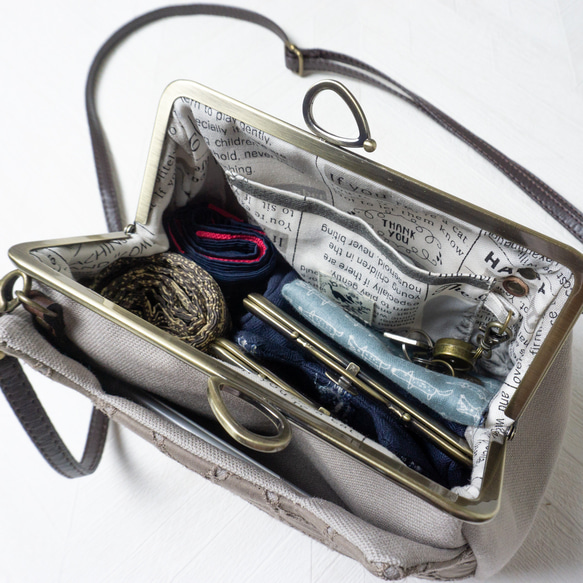 【受注制作】黒猫・アズネコがま口ショルダーバッグ 18枚目の画像