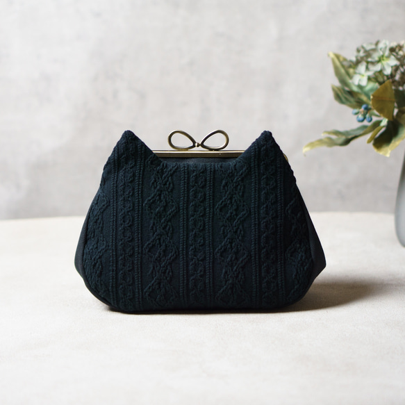 【受注制作】黒猫・アズネコがま口ショルダーバッグ 7枚目の画像