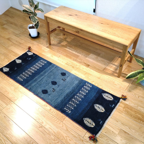 優れた品質 ランナー中 ギャッベ 新規入荷】ペルシャ 137×48cm 糸杉 藍色 ラグ・カーペット