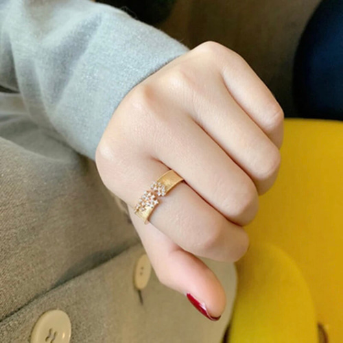 MR18】3mm幅 煌びやか 流れ星のようなCZメレダイヤリング／K18