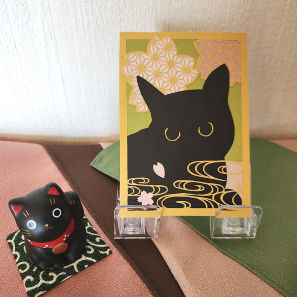 黒猫と和柄 切り絵アート L判 (桜) 2枚目の画像