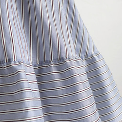 【フリーサイズ◎】オーガンジーボーダー織り切り替えスカート【ミディ丈】【ブルー×ボルドー】 7枚目の画像
