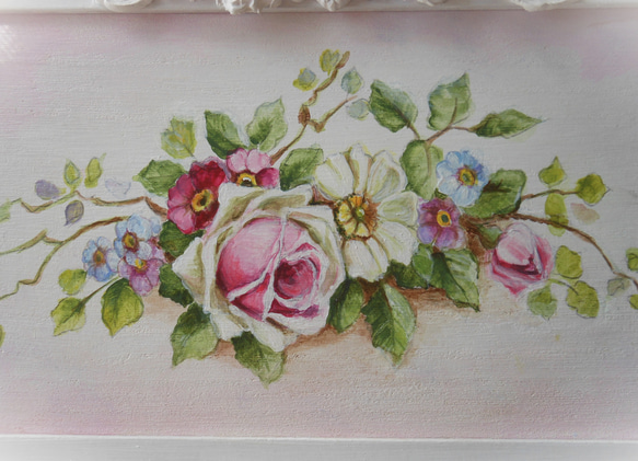 薔薇のレリーフフレーム付きハンドペイント 薔薇と野ばらのアートパネル 3枚目の画像