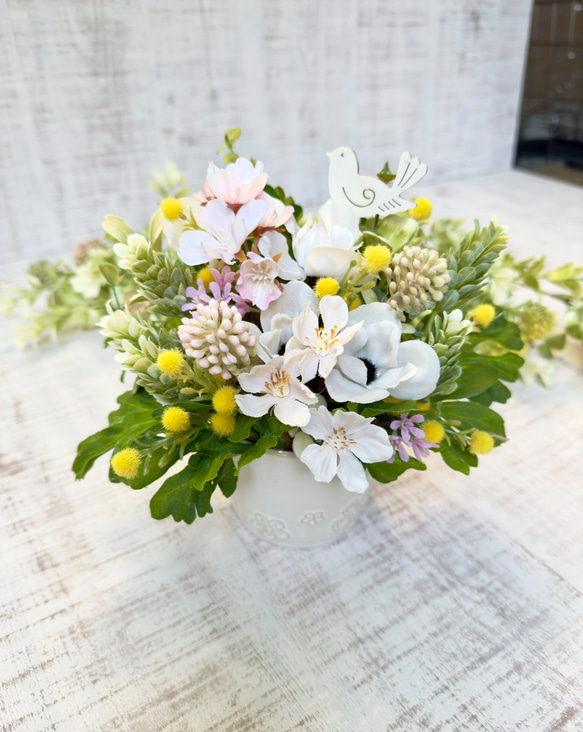 春のアレンジメント　桜　ミモザ　アーティシャルフラワー　造花　インテリア　母の日　フラワーギフト　 1枚目の画像