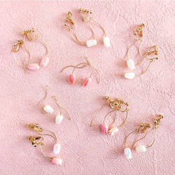 即納/送料込14kgf Tulip nuance curve short earrings チューリップ ピアス 1枚目の画像