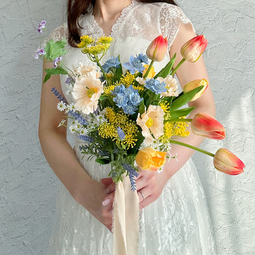 即納OK！チューリップと小花の海外風カラフルブーケ アーティ