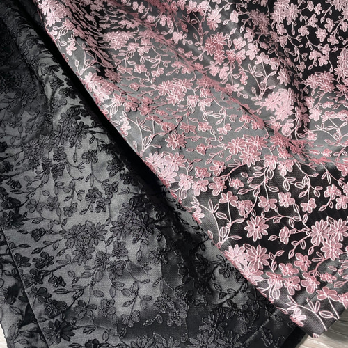 360℃華やか刺繍♡スタイルアップ叶う 花柄フレアスカート 黒 360℃華やか刺繍♡スタイルアップ叶う 花柄フレアスカート 黒