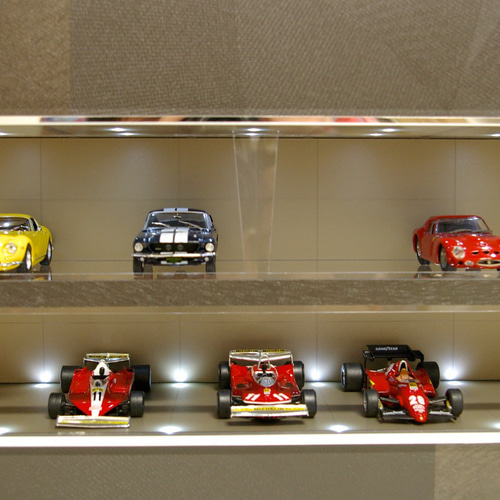 1/18〜1/64・3段ひな壇・3層式ディスプレーBOX4 / ネオジオラマ