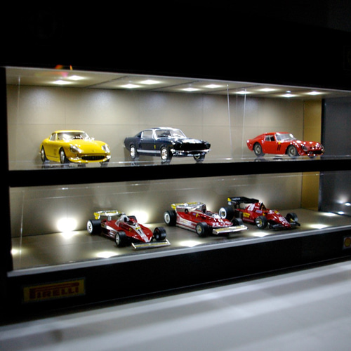 1/43展示14台可・ブラウン梨地・2層式ディスプレーBOX / ネオ