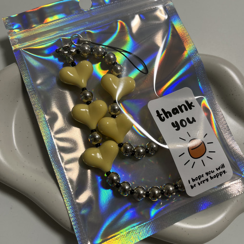 yellowハートビーズストラップ﹏ ❧ ﹏ ビーズ ApiLand🌈 通販