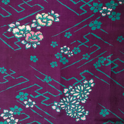 【受注】レトロな帯枕・帯板・仮紐・収納バッグセット　銘仙　紫地に青緑の紗綾型と金彩入り牡丹・菊・椿 3枚目の画像
