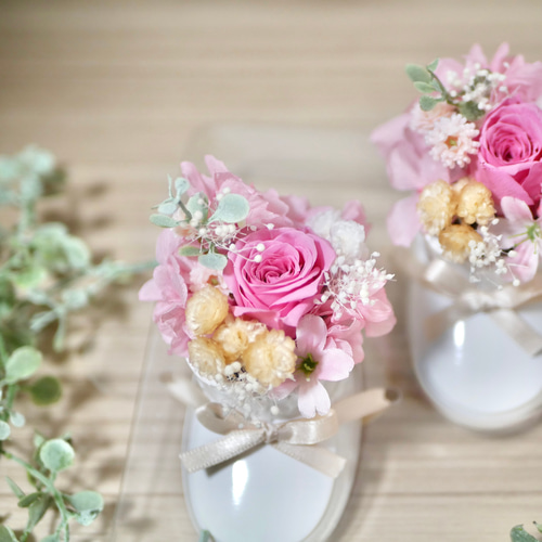 小さな靴の贈り物＊ベビーシューズアレンジメント ピンク プリザーブド  