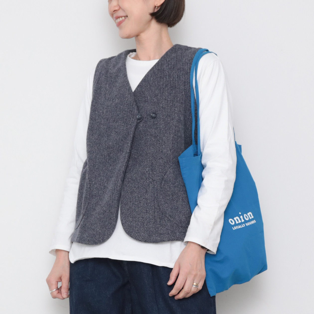 pazu's vest　FW / navy