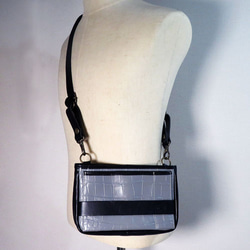 レザーツールバッグ　着付け師考案　２wayツールバッグ　着物リメイク　クロコ型押しレザー　グレー　バイカラー 7枚目の画像