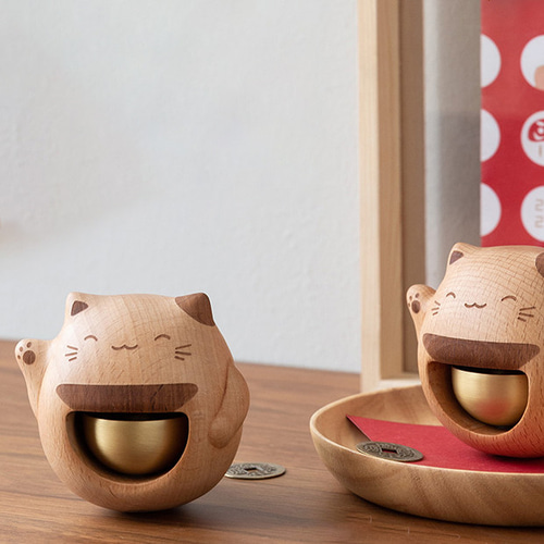 招き猫】 ドアベル ウォールナット 優しい音のドアチャイム 木製 真鍮