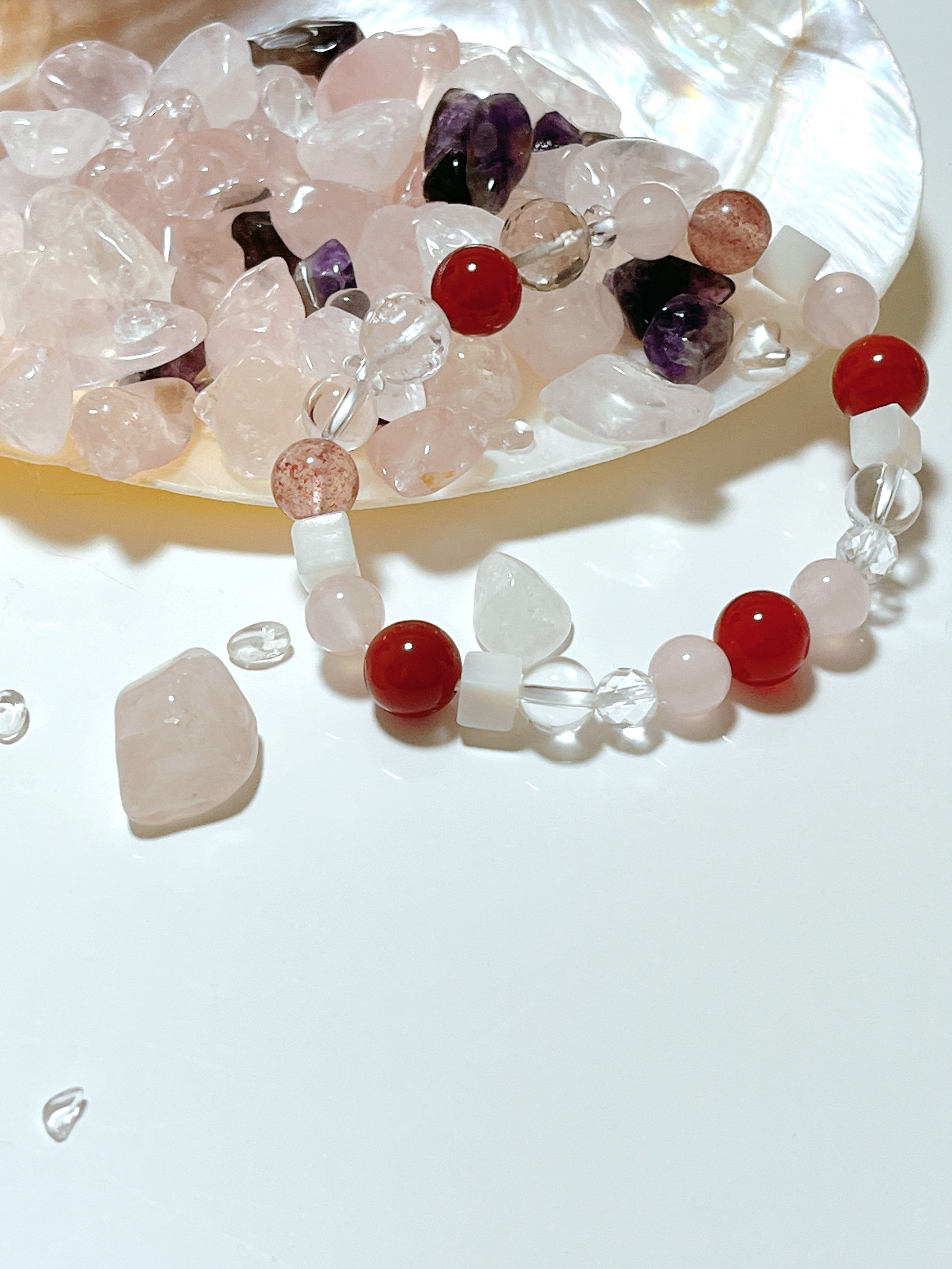 愛と美の女神、魅力を磨く[ローズクォーツ ストロベリークォーツ カーネリアン]