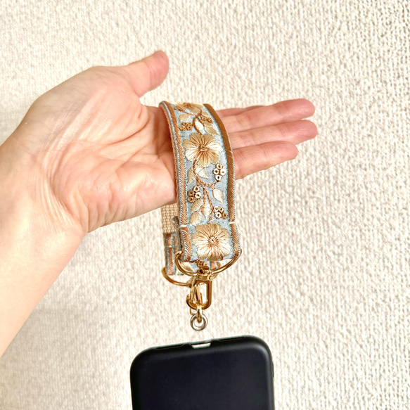 印度刺繡絲帶手帶智慧型手機搭配短帶天藍色金色 第5張的照片