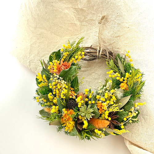 みもざ小さな春のリース