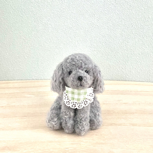 いつでもいっしょ♪ ふわふわ羊毛フェルトの小さなグレー