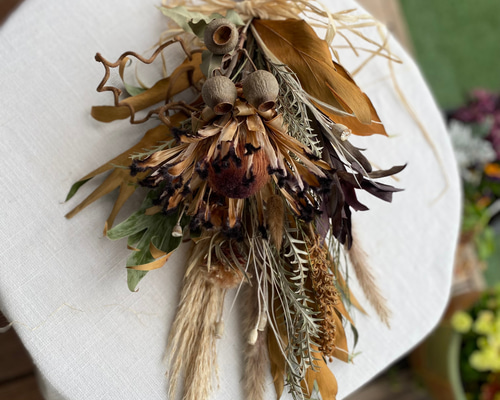 ドライフラワー☆大きめネイティブリース☆プロテアアイバンホーグレビレア