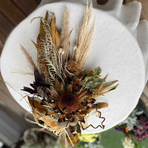 ドライフラワー☆大きめネイティブリース☆プロテアアイバンホーグレビレア