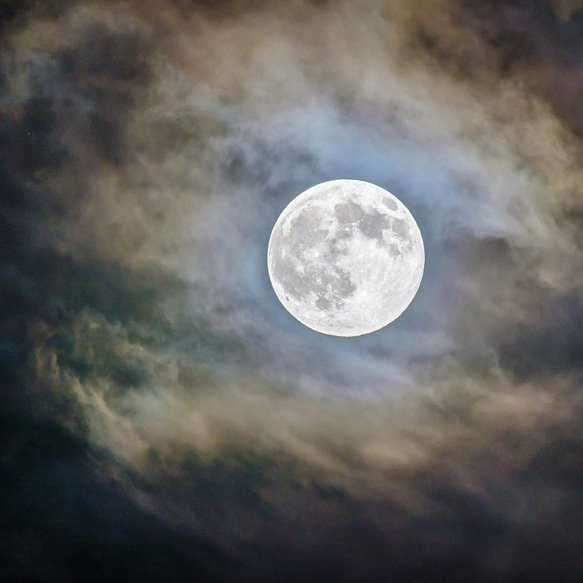 青い月夜のネックレス 8枚目の画像
