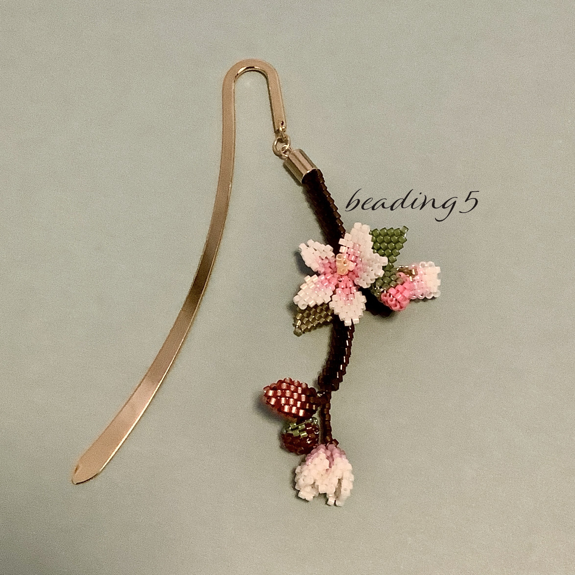 左近の桜根付け(6h342)