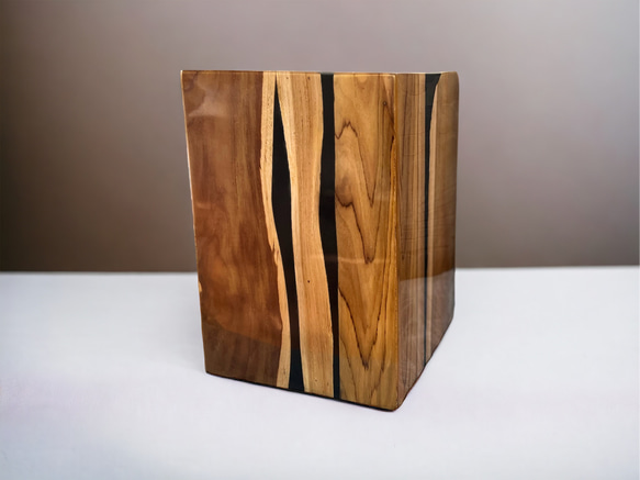 ウッド ＆ レジン　スツール　イス　小椅子　家具　サイドテーブル　コーヒーテーブル　チークウッド　木製　ナチュラル 