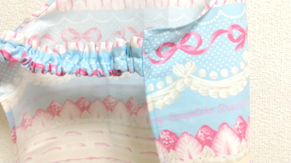 ☆ラスト１セット☆ 100cm 苺ケーキ（ブルー）ゴム紐 子供用エプロン・三角巾セット 9枚目の画像