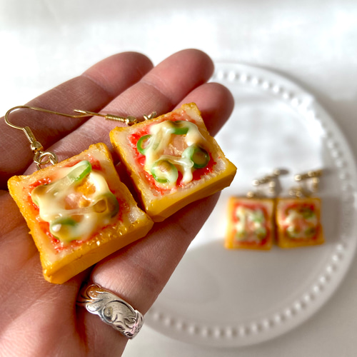 ミニサイズ！ ピザトースト ピアスorイヤリング 食品サンプル