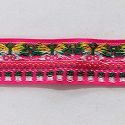 タイ チェンマイ　刺繍リボンテープ　【114】　幅3.2ｃｍ　1ｍ 2枚目の画像