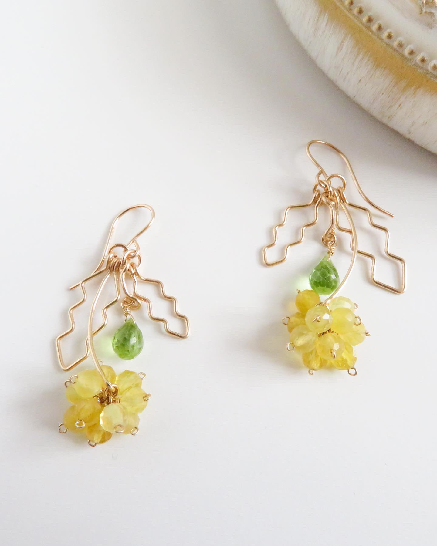 のんたん14kgfNaturalTurquoiseCarvingピアス