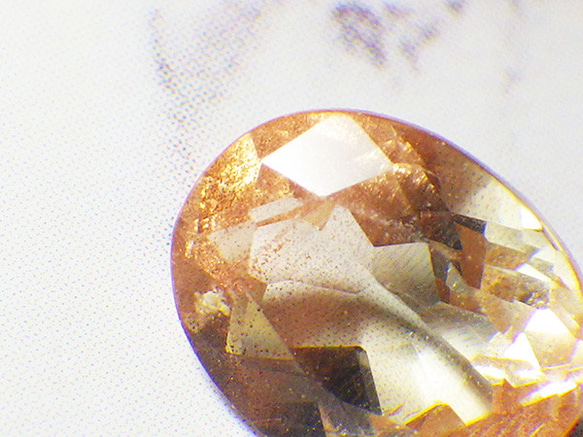 オレゴンサンストーン・1.6ct 4枚目の画像