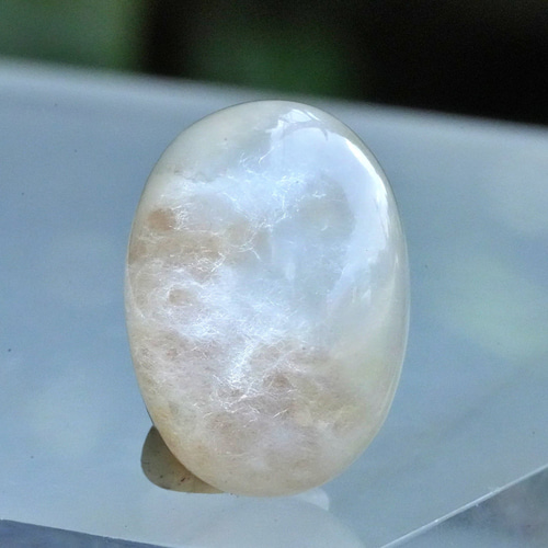 ふわふわ天使☆ホワイトアンフィボールインクォーツ s1156 天然石