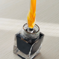 カラメルバターのガラスペン 2枚目の画像