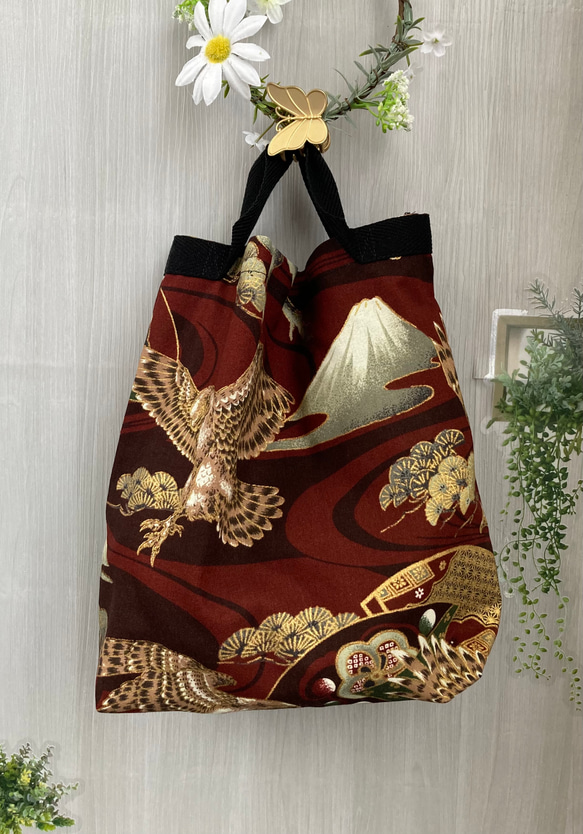 易於折疊、輕盈的迷你環保袋，適合麵包愛好者 日本圖案鷹紅 第2張的照片