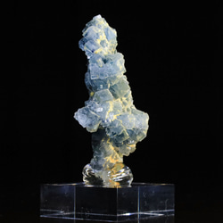 幾何学的キュービッククラスターツリー  天然 フローライト 23g 天然石 結晶 鉱物 標本｜中国 7枚目の画像