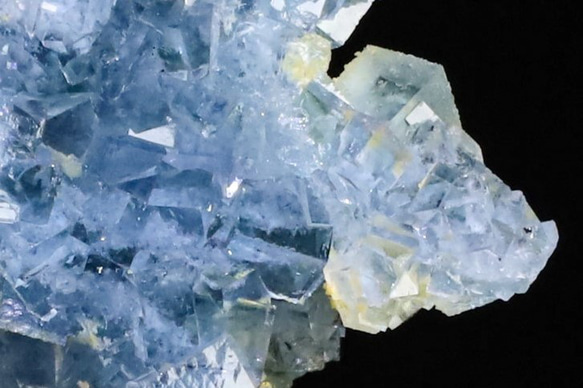 幾何学的キュービッククラスターツリー  天然 フローライト 23g 天然石 結晶 鉱物 標本｜中国 1枚目の画像