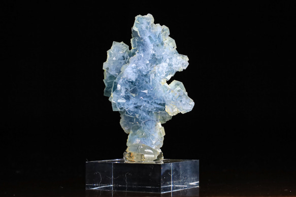 幾何学的キュービッククラスターツリー  天然 フローライト 23g 天然石 結晶 鉱物 標本｜中国 8枚目の画像
