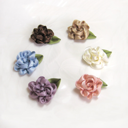 2個セット⁂ リボンの花と葉っぱのヘアゴム ＊受注製作＊ ヘアゴム