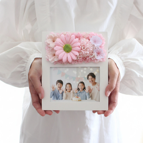 笑顔あふれる桜のフォトフレーム プリザーブドフラワー 写真立て 花