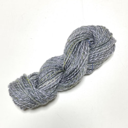 手紡ぎ毛糸〜 双糸 　淡いグレー　M-7 4枚目の画像