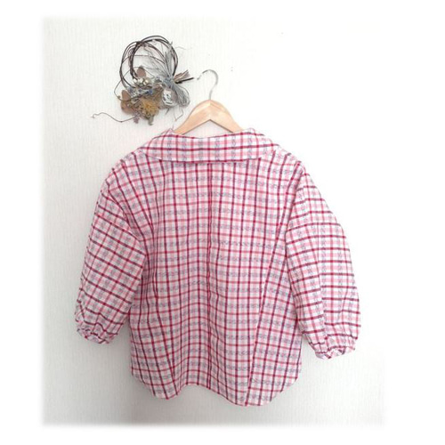 【ヤッコマリカルド】綿100% チェック風ピンタック オーバーシャツ ピンク ヤッコマリカルド】綿100% チェック風ピンタック オーバーシャツ