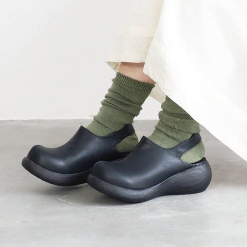 バックベルトサボ | 厚底 甲高 幅広 レディース サボサンダル Nuts