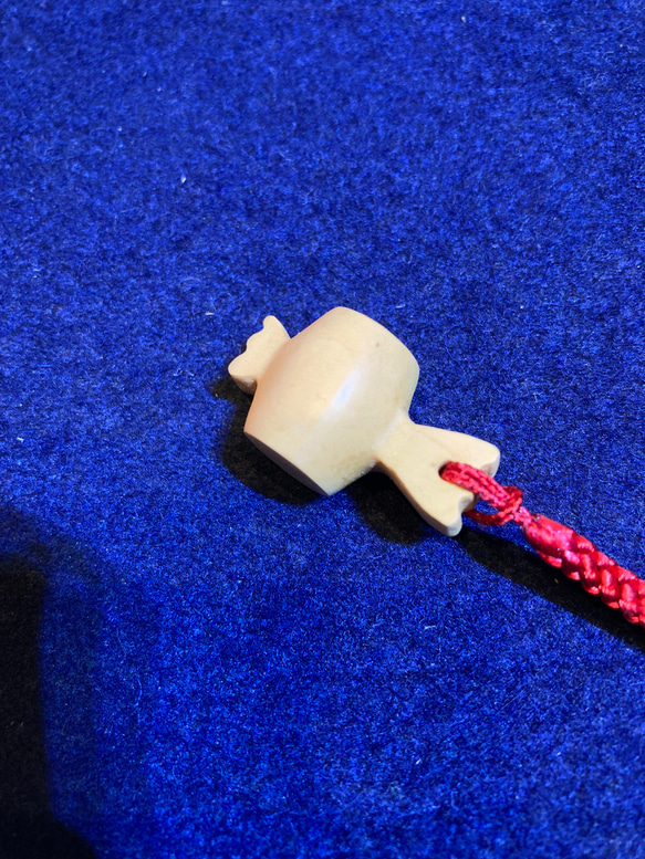 銀に赤銅 小槌 根付 東さ5-0504☆ 銀に赤銅 小槌 根付 東