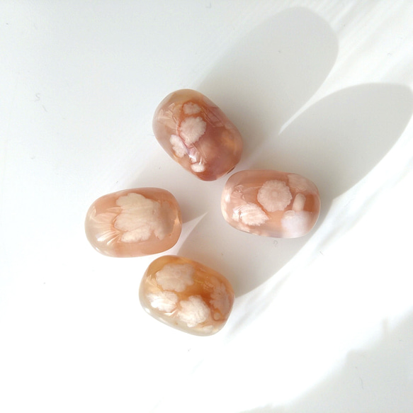 【大人気　再販！】高品質 桜瑪瑙（さくらめのう） 天珠　１個　高品質 天然石 1枚目の画像
