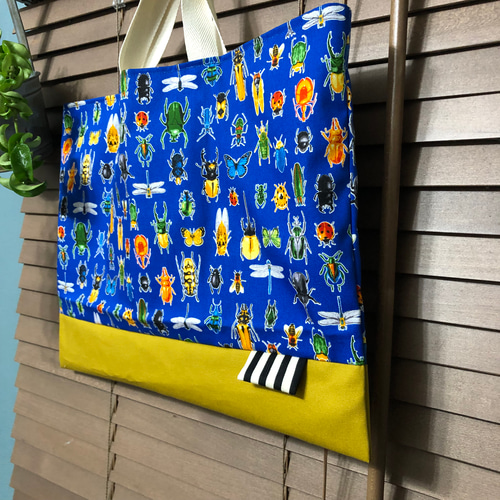 入園入学　男の子　昆虫　手提げ　レッスンバック　上履入れ　上履き入れ　絵本袋 昆虫大好き！ 入園入学 レッスンバッグ 絵本バッグ 幼稚園 保育園