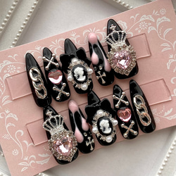 ネイルチップ　ピンク　黒　ブラック　地雷　サブカル　量産型　オーダー ネイルチップ 量産型 地雷 サブカル ピンク ブラック ピアス ネイル