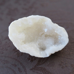 モロッコ産水晶ジオードb Moroccan crystal geode 1枚目の画像